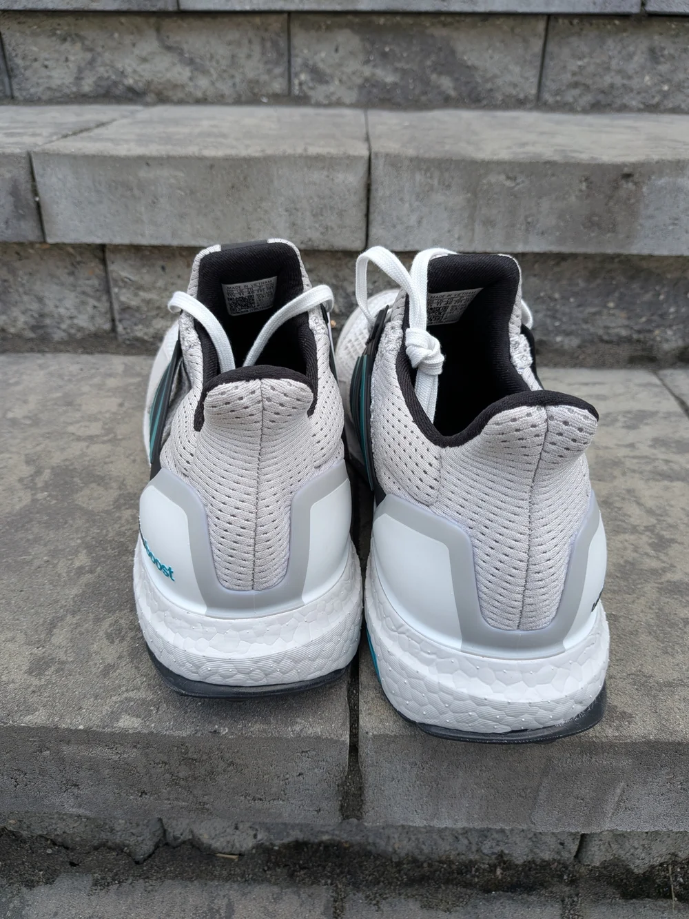 Sz 11.5 adidas UltraBoost 1.0 White Pure Teal JQ0823 Size Men’s Running Shoes
